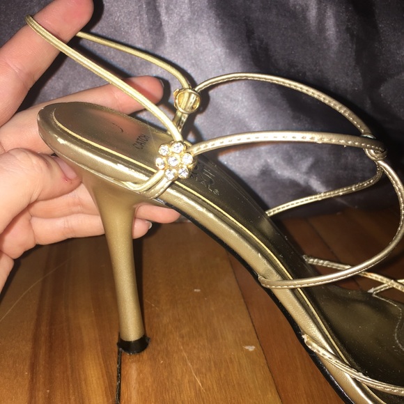 Y2K inspired heels - Picture 4 of 5